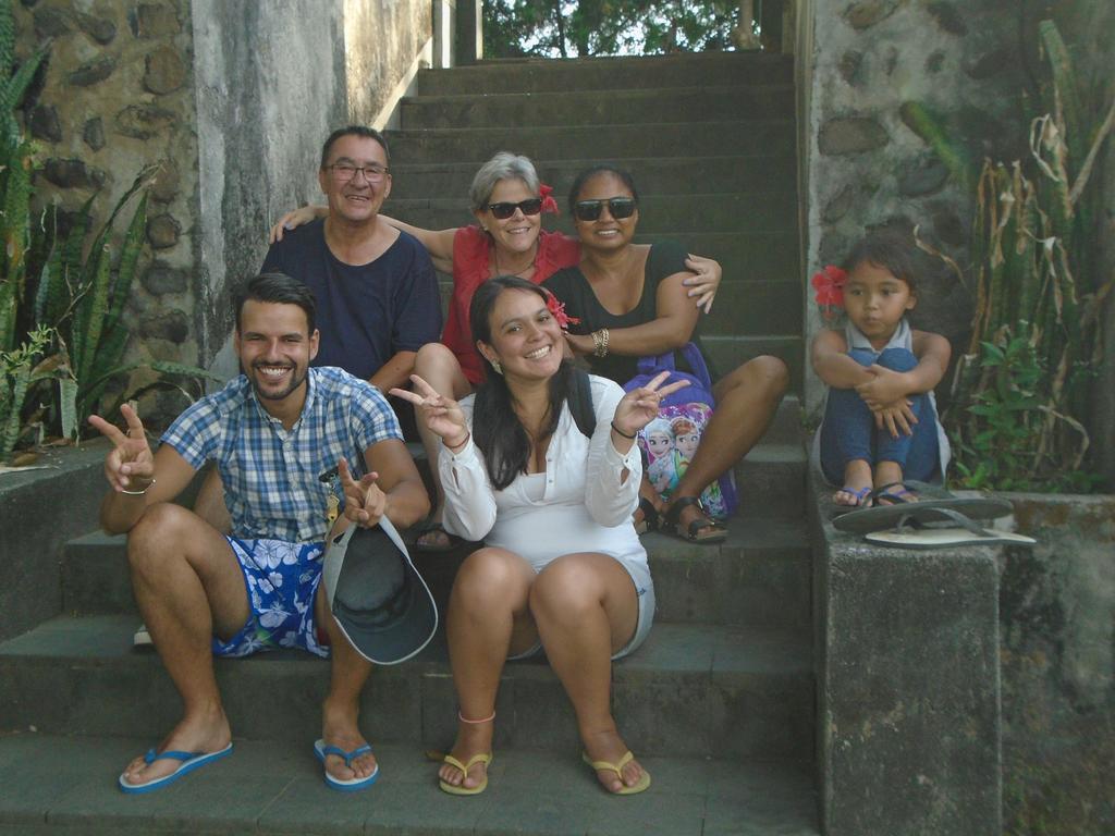 La Casa Homestay เซงกีกี ภายนอก รูปภาพ